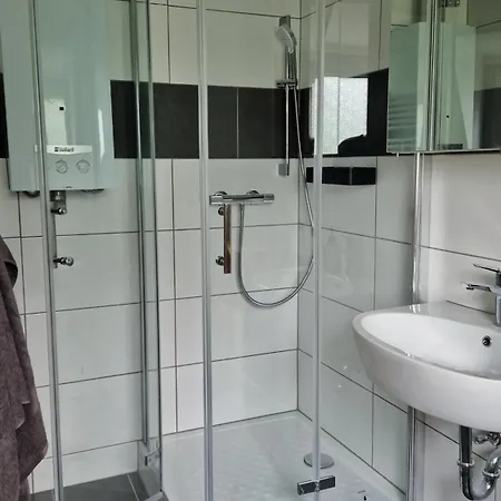 Zentrale, Ruhige Am Bergmannsheil Kh Wlan & Self-check-in Bochum