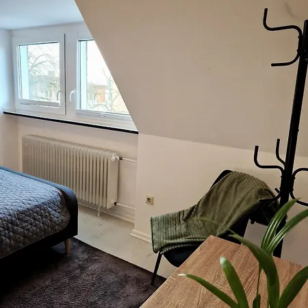 Zentrale Ferienwohnung direkt am Bergmannsheil WLAN